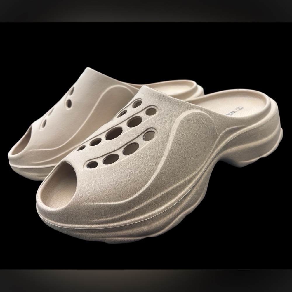 Wild Diva  Women’s Ste McCart Style Wedge Mules Clogs